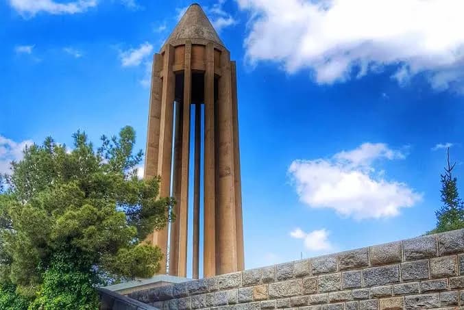 کاور سفر به همدان در پاییز